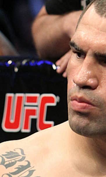 Cain Velasquez 'feels much better,' cleared to resume regular training in 4-5 weeks